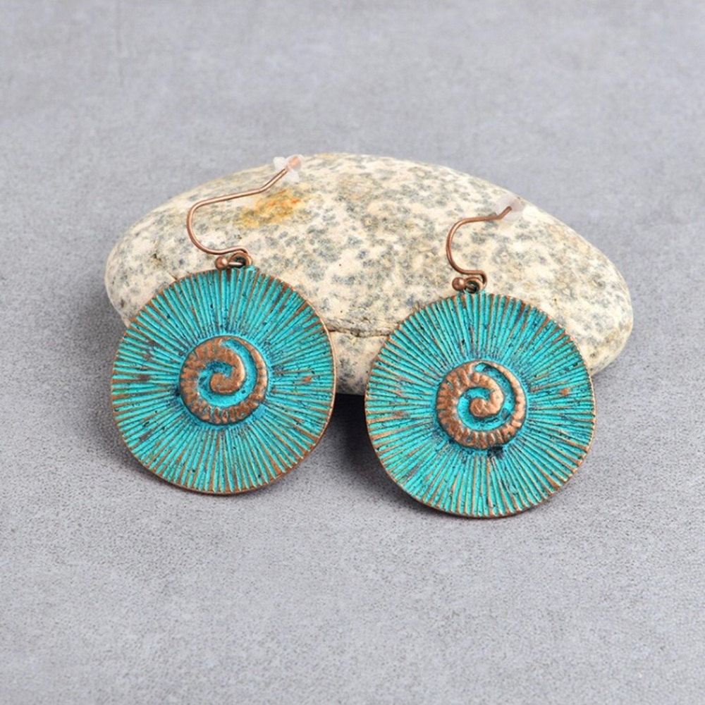 ⭐️super cute dangle earrings⭐️
